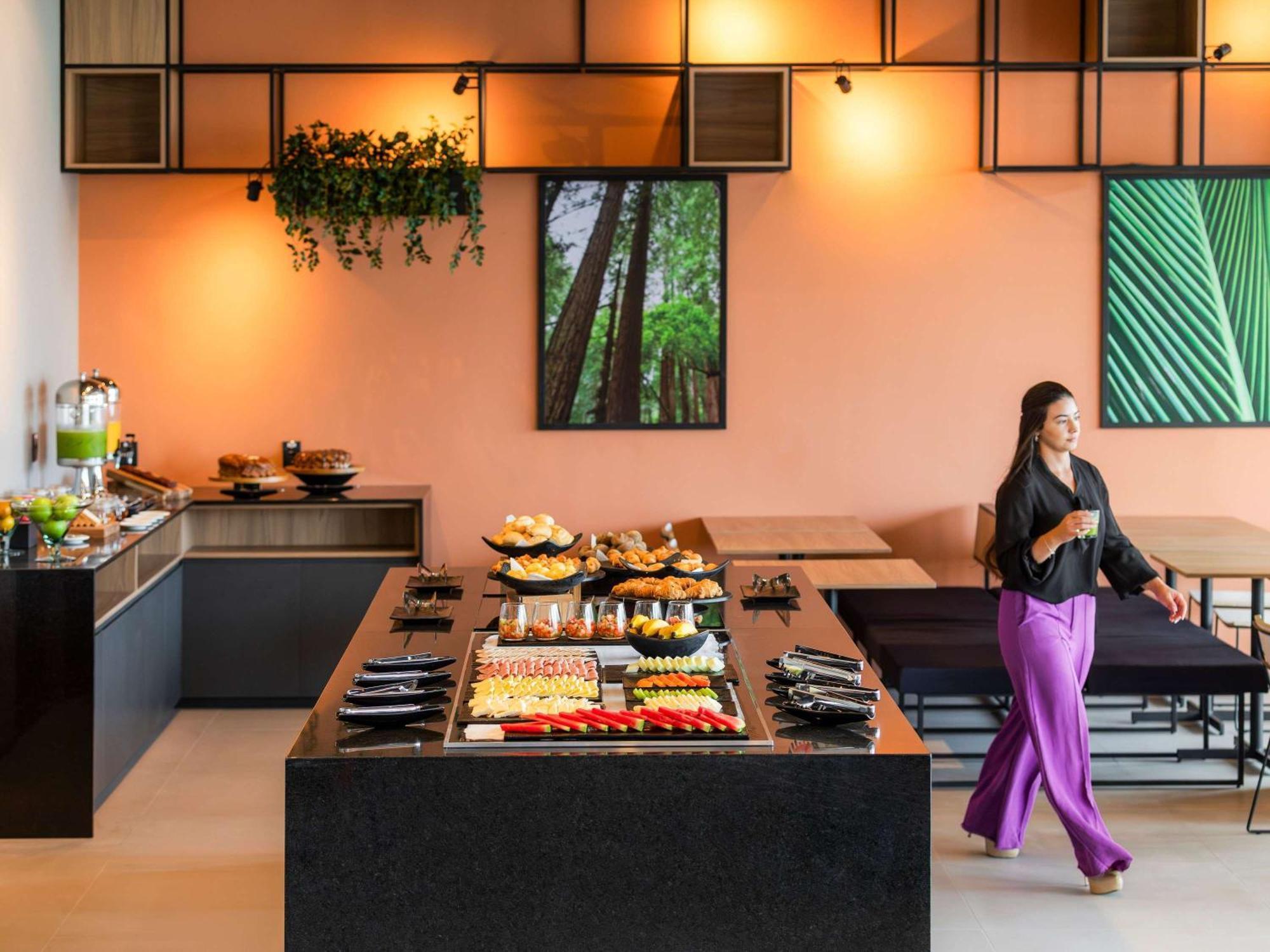 Ibis Tubarao Hotel ภายนอก รูปภาพ